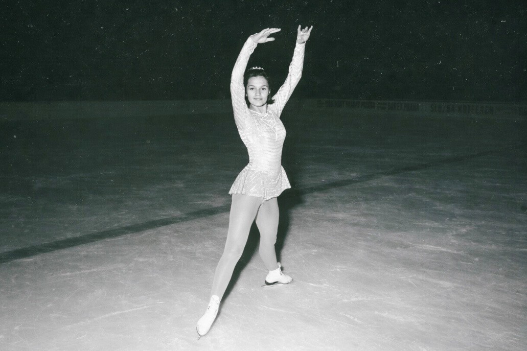 Hana Mašková: Olympijská medailistka a legenda krasobruslení